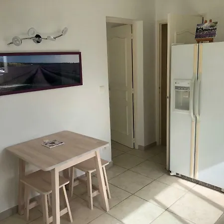 Bas De Au Calme Avec 2 Suites Independantes Holiday home Carqueiranne